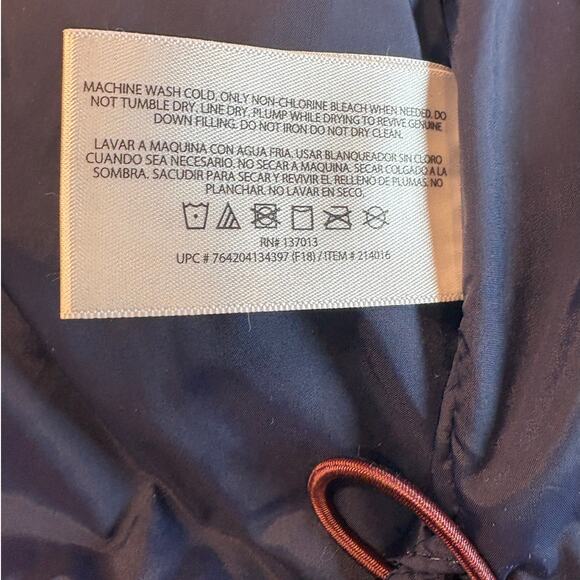 Orvis Men's Down Puffer Vest Burgundy/Navy Size XL-Like New - Picture 10 of 10